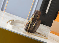 Monogram Crossbody Pochette Chain Bag Hand Bag Shoulder Bag Daily Stuff