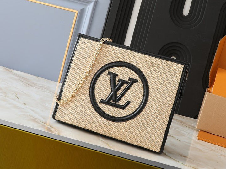 Luxury Chain Pouch Bag for Women Bag