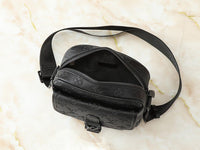 getaway messenger Eclipse Monogram Bag Daily Stuff