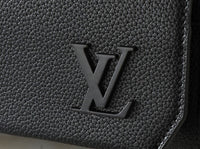 Luxury Aerogram Messenger Bag for Men Bag