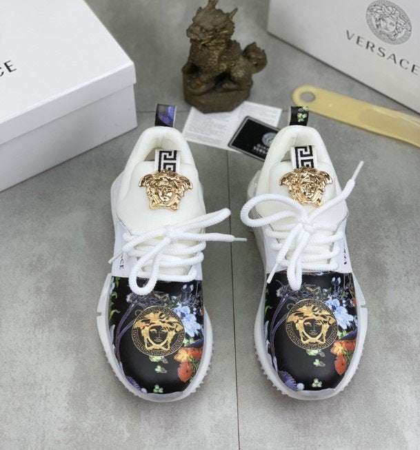 Luxury Medusa Style Sneakers for Men & Women shoes