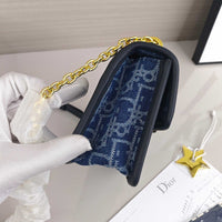 Luxury 30 Montaigne East-West Bag With Chain Bag