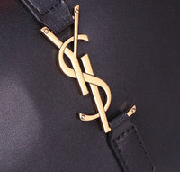 le 5 a 7 in smooth leather handbag Daily Stuff