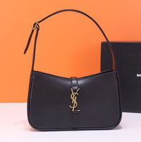 le 5 a 7 in smooth leather handbag Daily Stuff
