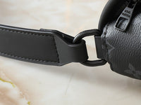 pulse messenger Eclipse Monogram hand bag Daily Stuff