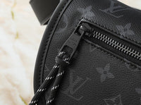 pulse messenger Eclipse Monogram hand bag Daily Stuff