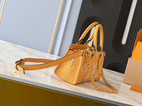 onthego east west bicolor monogram empreinte Daily Stuff